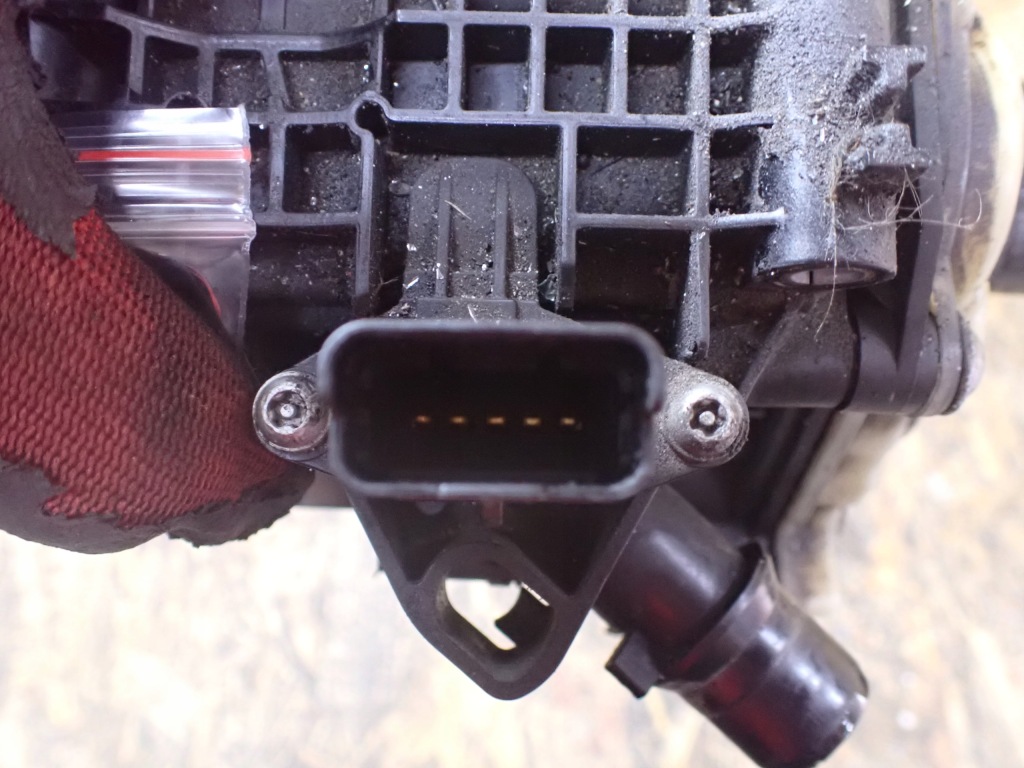 фото №11, Корпус термостата термостат ford mondeo mk5 2015 kombi europa 9804160380