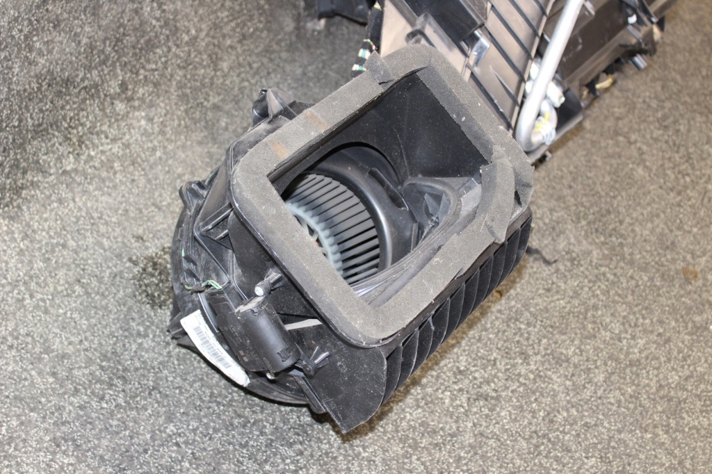 фото №3, Mercedes sprinter 906 отопитель воздуходувка вентилятор