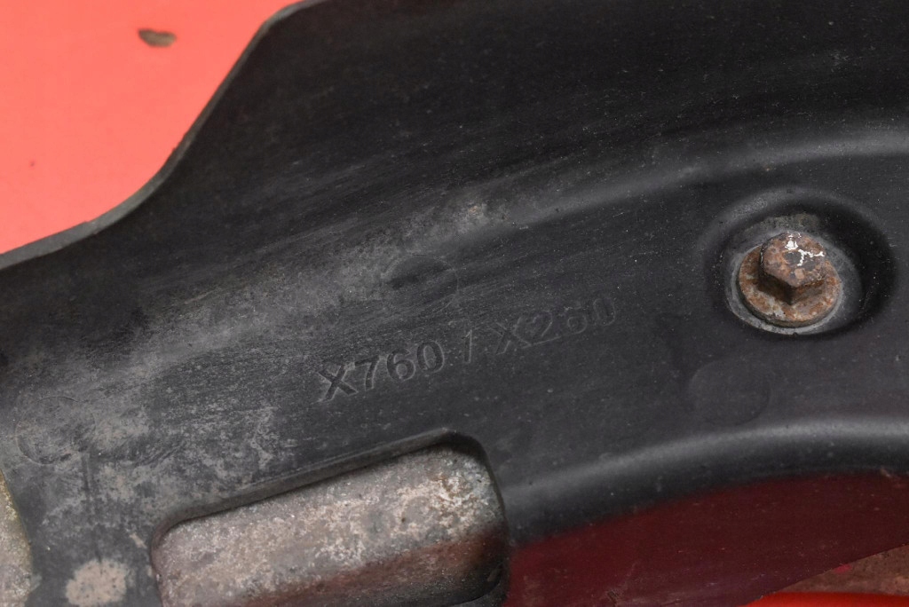 фото №9, Рычаг левый перед нижний gx73-3c256 jaguar xe x760 2.0 d 180 km 14-19