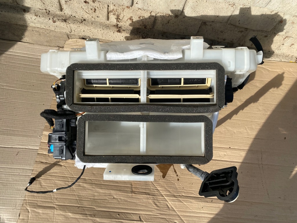 фото №1, Citroen c4 picasso ii обігрівач 9675402780