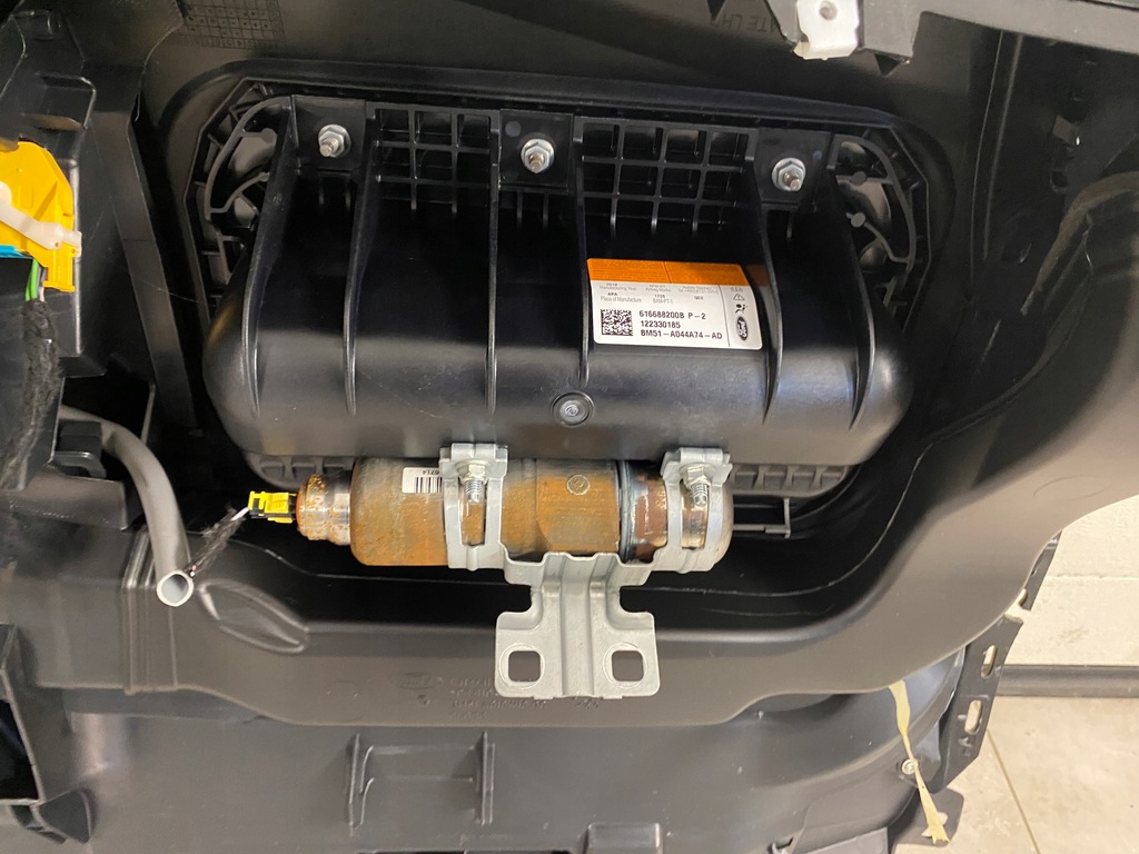 фото №6, Ford focus mk3 консоль подушка подушка безопасности eu