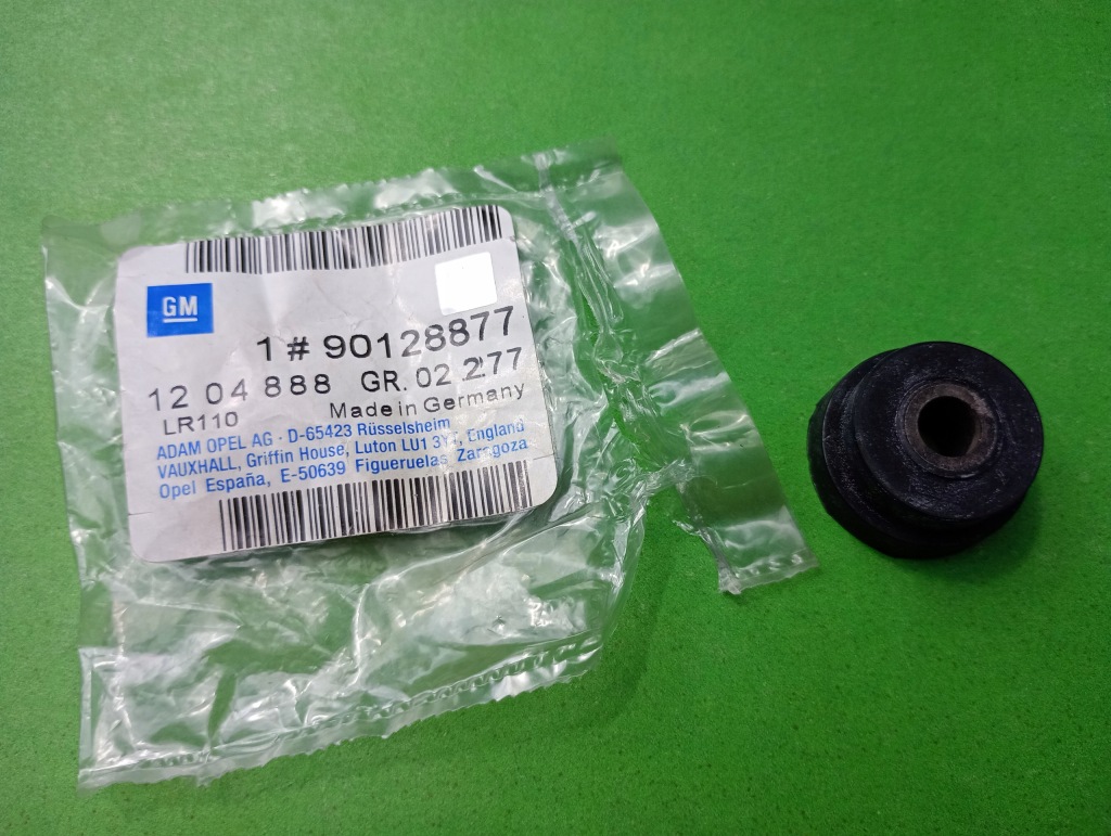 Купить Втулка кронштейн генератора opel ascona astra 1204888