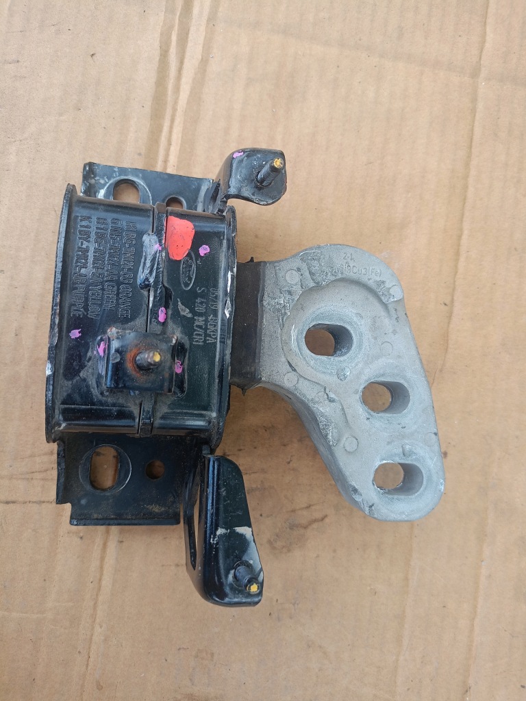 Кронштейн подушка двигуна ford fiesta mk8 Доставка