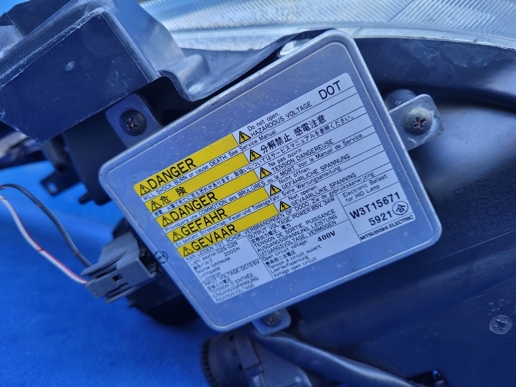 фото №11, Mazda 5 05-08 2005-2008 ксенон фара лампа права передня