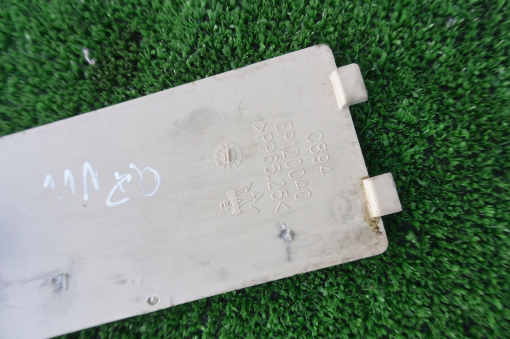 фото №4, Заглушка обшивка багажника салону maserati quattroporte ghibli