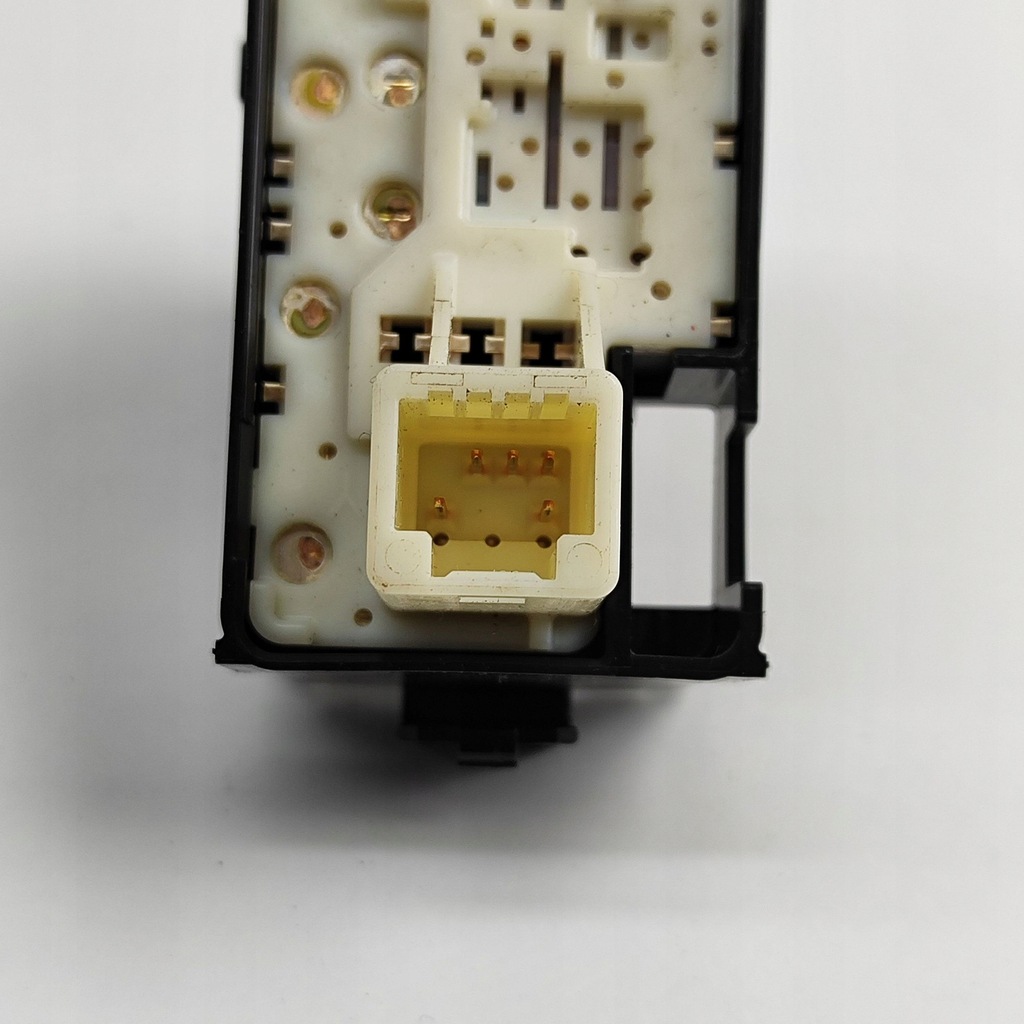 фото №8, Toyota land cruiser bj70 2018 задня сторона права кнопки вікон