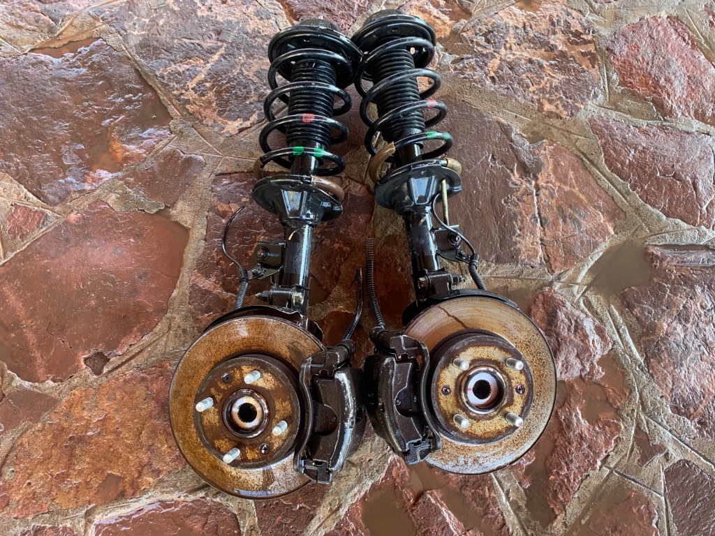 фото №1, Kia picanto i поворотний кулак амортизатор лівий