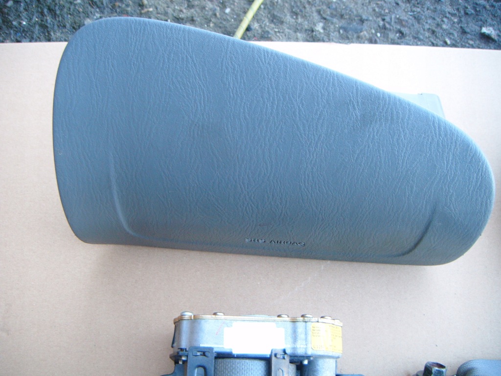 фото №12, Suzuki alto v 98-04 подушки безопасности воздушные ремни датчик