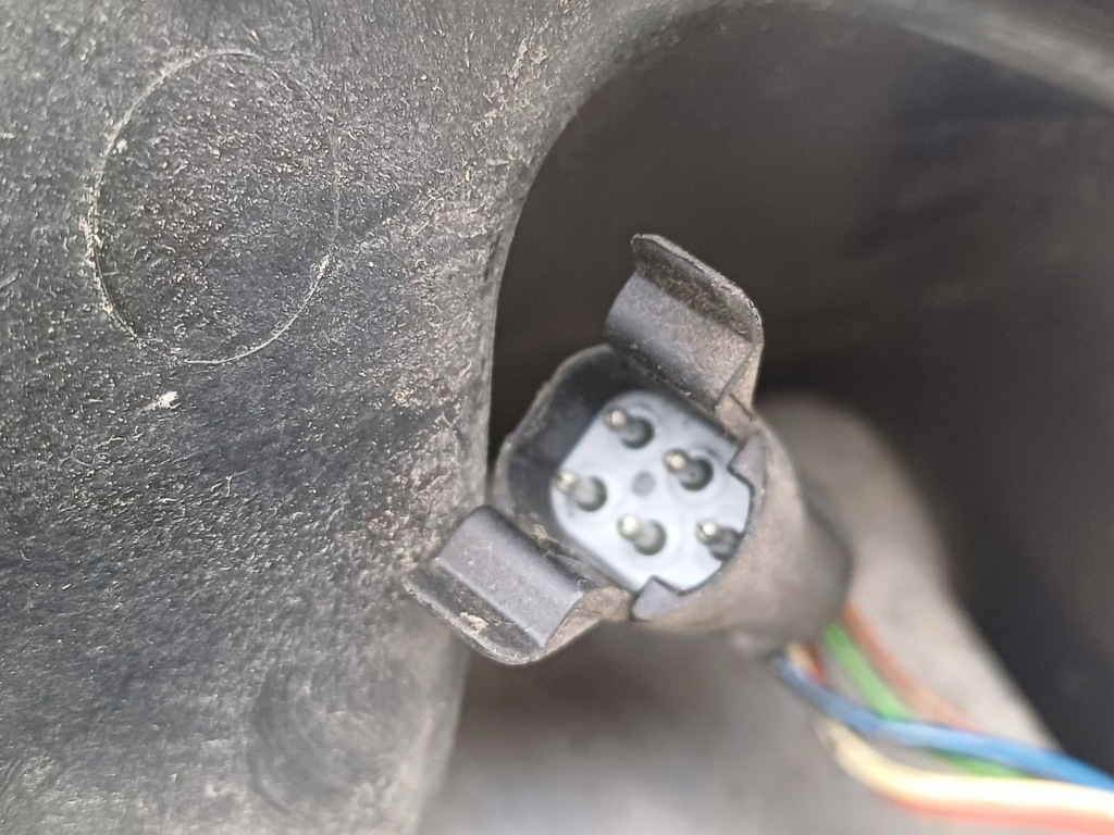 Зеркало электрический правое ldv maxus 5 pin nr214 Недорого