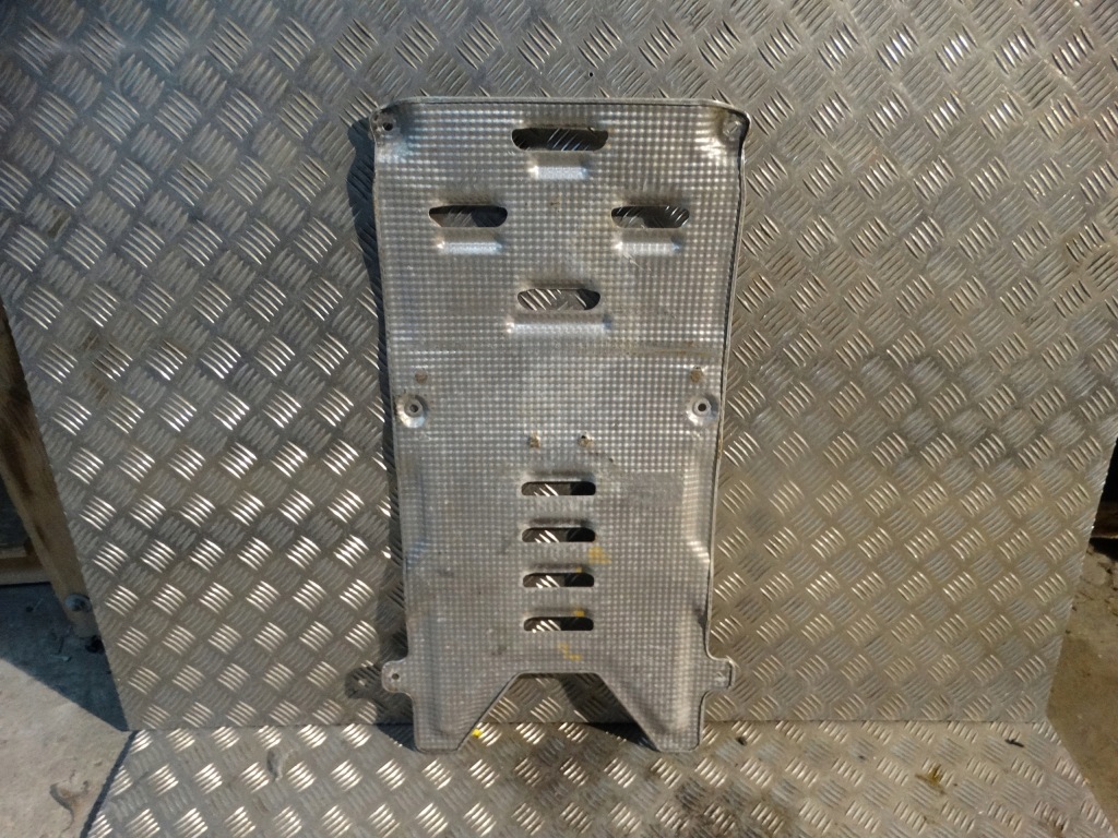 фото №1, Idealna защита тепловая porsche panamera 971 1