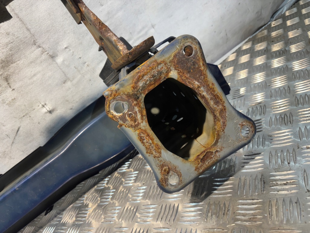 Балка бампера перед ford focus mk3 lift kombi f0c1-72803 Оригінал