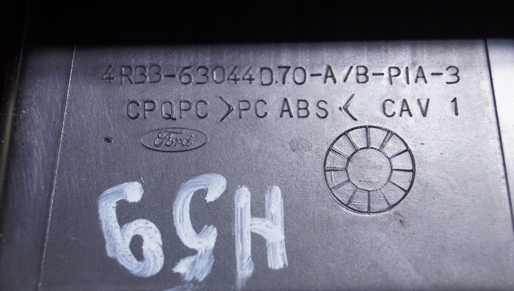 фото №9, Рамка спидометра dekor ford mustang v 4r33-63044d70b