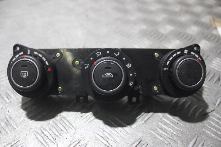 фото №1, Панель керування обдув kia ceed i