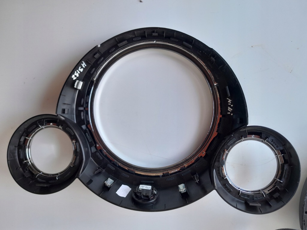 фото №4, Рамка спидометра приборы 9810000 981001 mini countryman r60 r61
