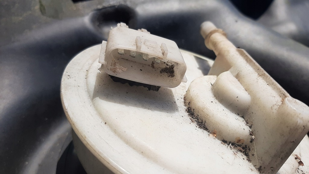 фото №6, Nissan primera p12 бак bak топлива насос