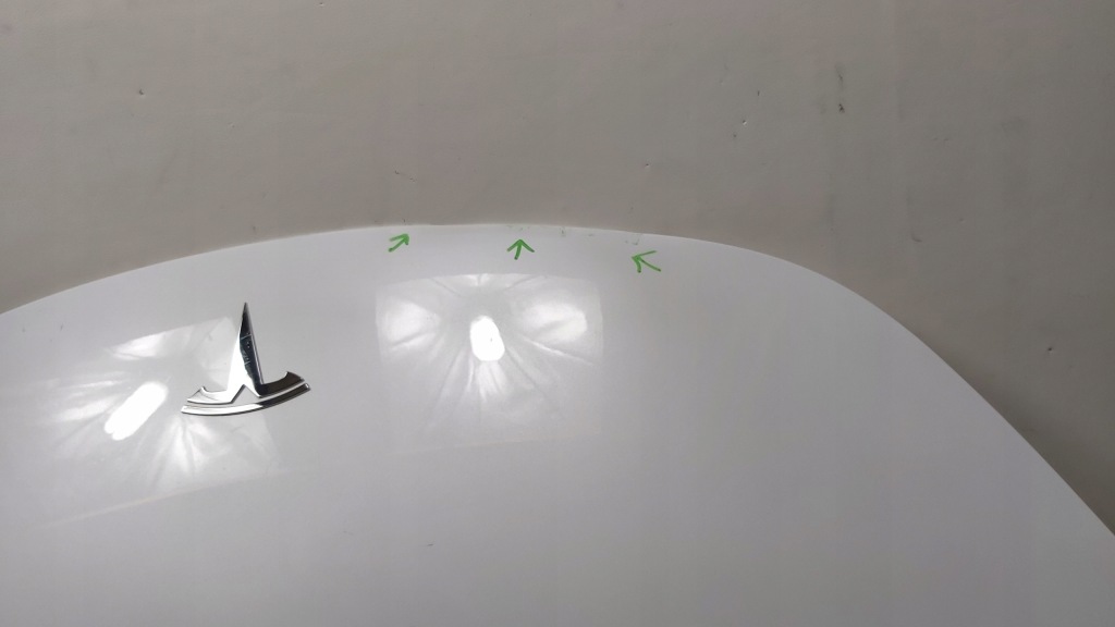 Капот кришка двигуна tesla model 3 3 оригінальна Оригінал