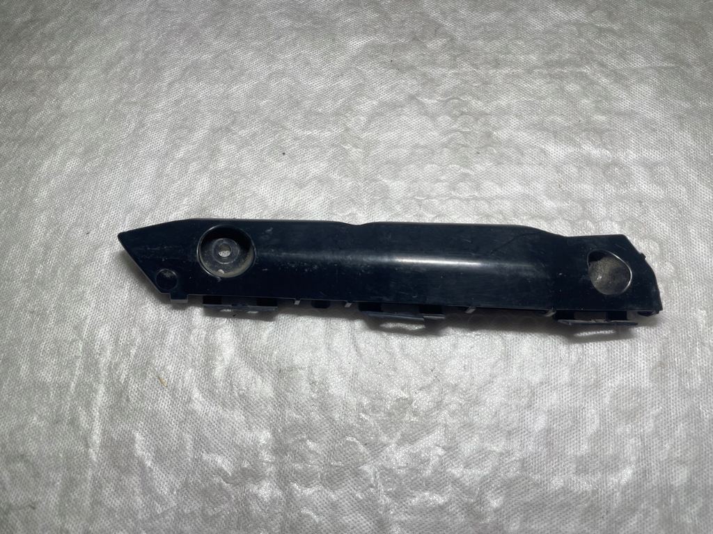 фото №1, Оригинальный направляющая бампера toyota camry правый перед