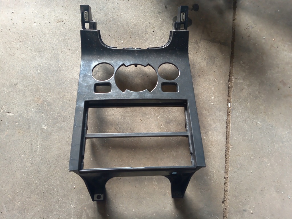 фото №1, Рамка панель обдув радіо peugeot 3008 9685099777