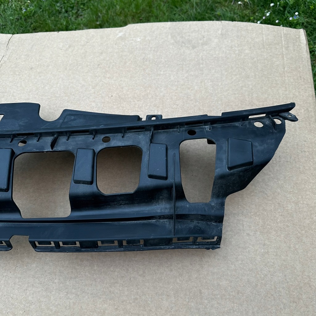 Ford kuga mk3 st-line усилитель бампера поперечина перед lv4b-17e778 состояние bdb Недорого