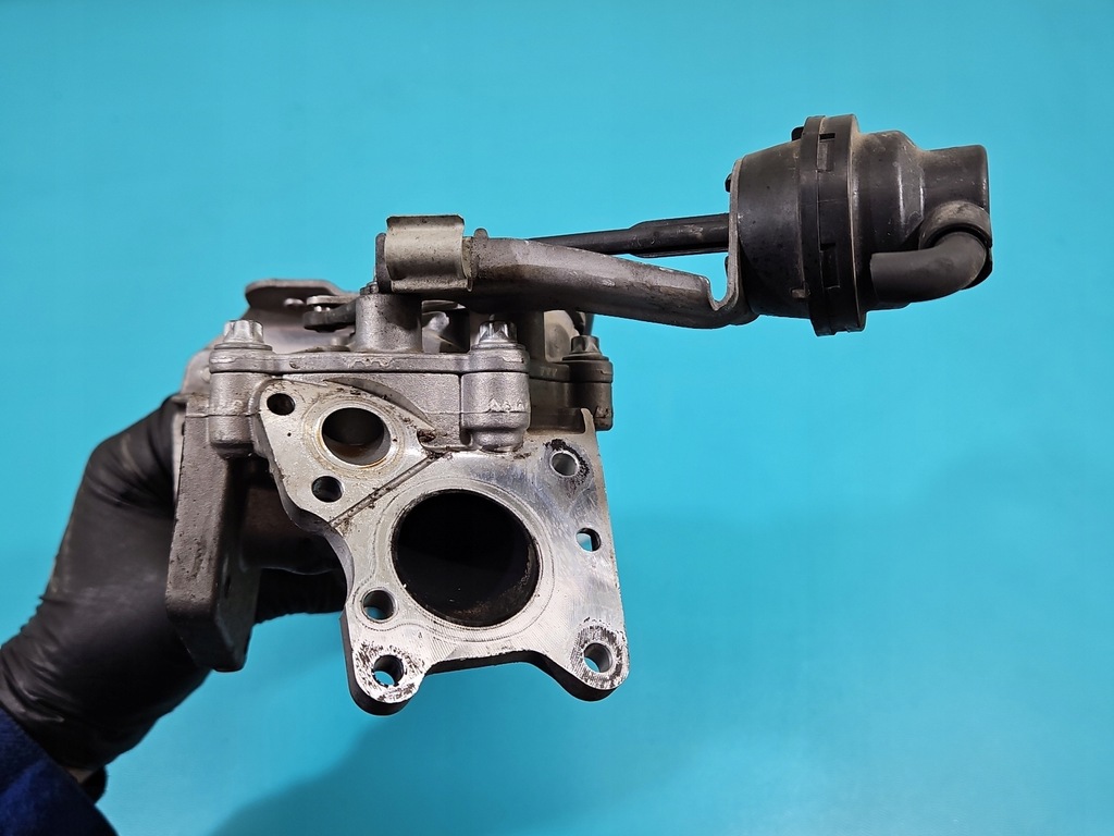 фото №8, Радіатор вихлопних газів mercedes glk x204 08- a6511420067 2.2 cdi