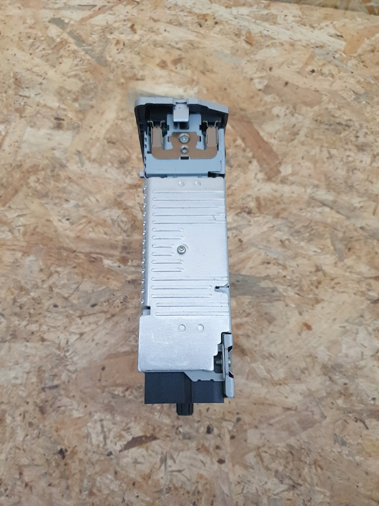 фото №5, Renault megane iii радио mp3 281158023r