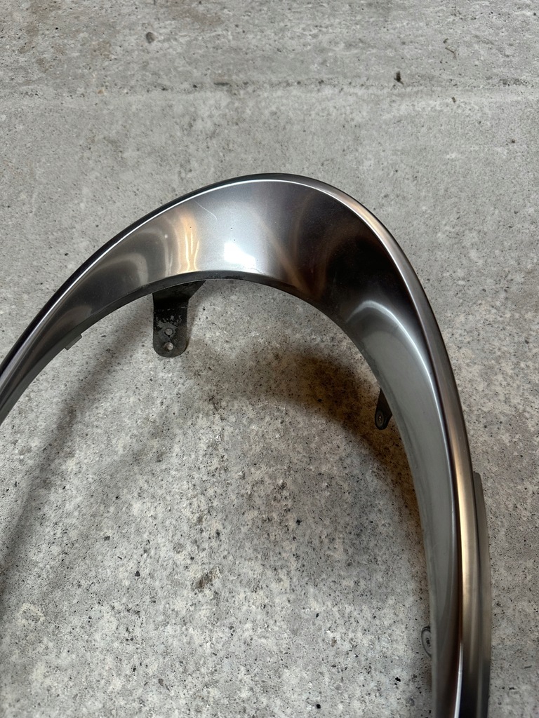 фото №4, Рамка лампи alfa romeo mito