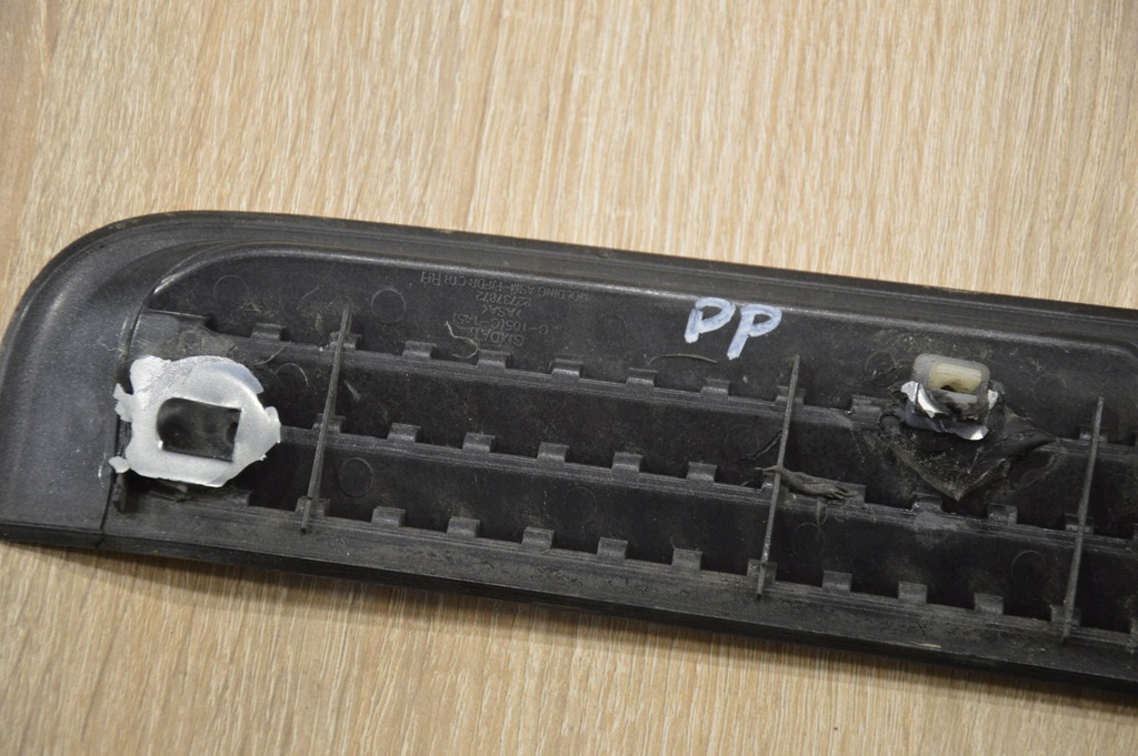 фото №5, Поворотник правый решётка крыла antara lift