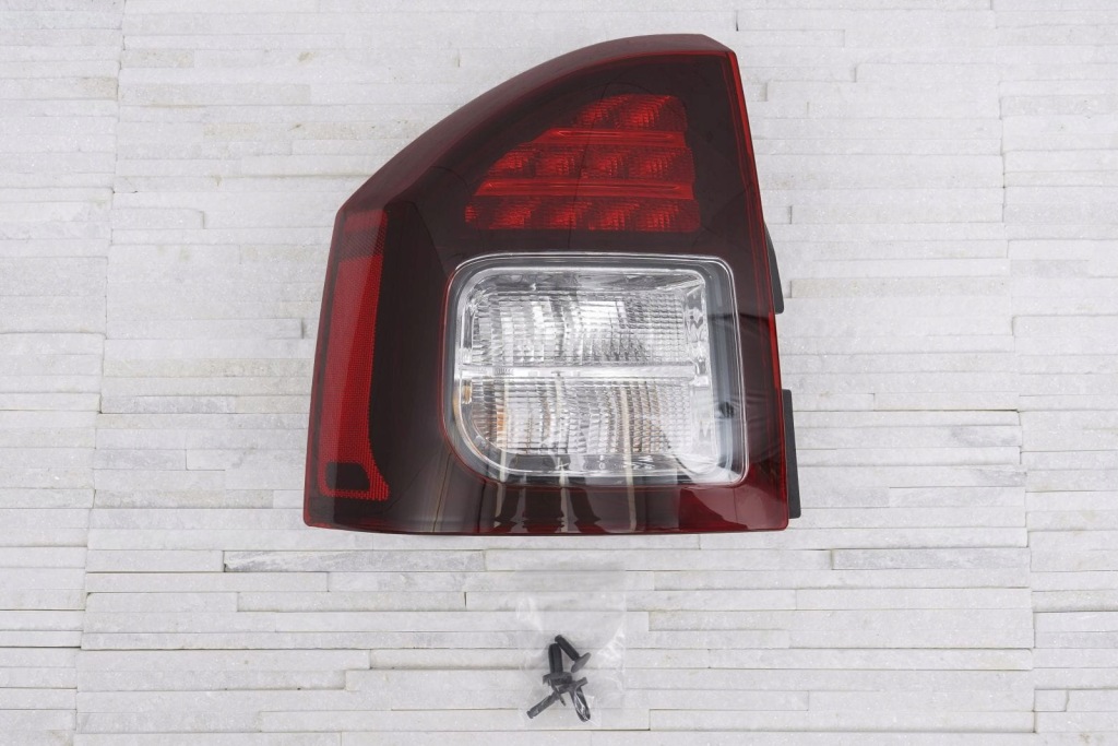 Купити Jeep compass 2011-2017 фара кузовна led ліва задній 5272909ab