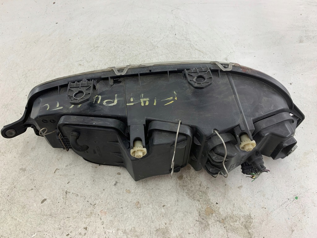 фото №7, Лампа правая передняя fiat punto 89100956