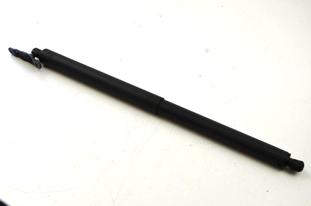 фото №10, Vw t-roc кришка багажника електрична привід 2ga827552a 2ga827506a