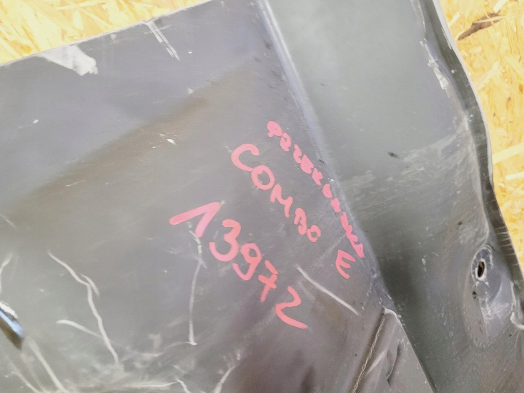 Przedładka с праворульная opel combo e 2018- в Украине