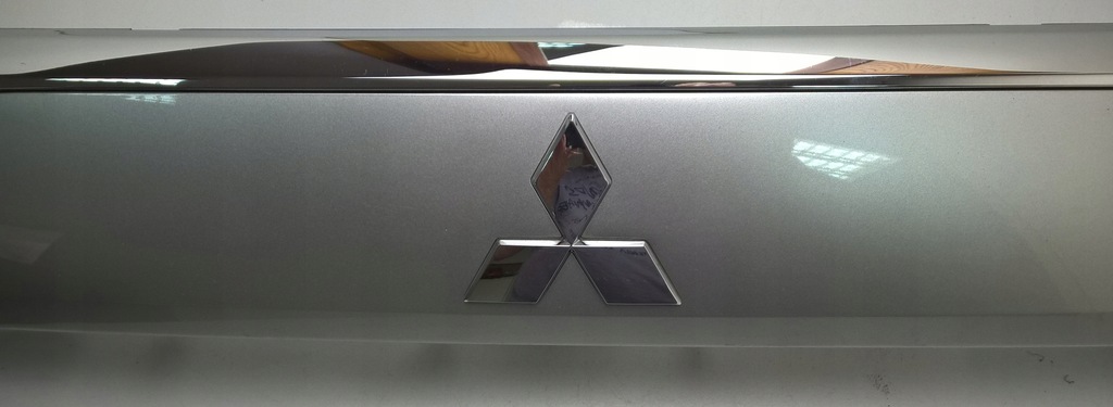 фото №8, Outlander iii lift 2014- накладка крышки задняя оригинал