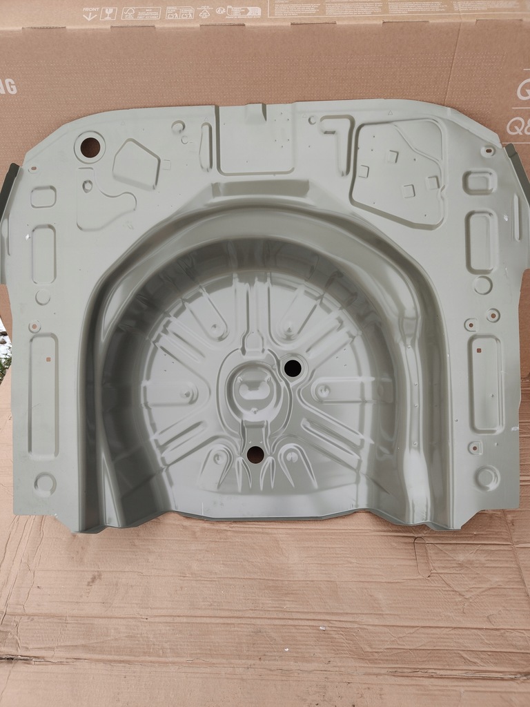 фото №8, Toyota corolla e21 kombi піддон підлога багажника nowa оригінал