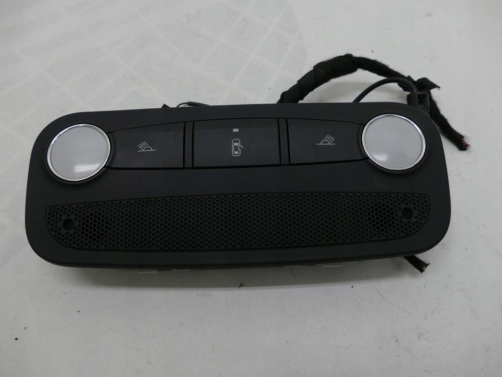 фото №1, Audi a3 8p cabrio лампа кабины освещение