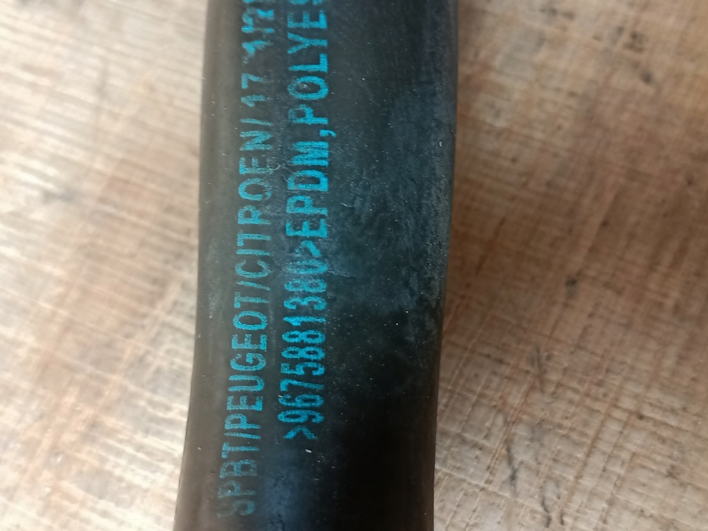 фото №2, Peugeot 208 2008 i 1.6 hdi труба шланг wody трубка