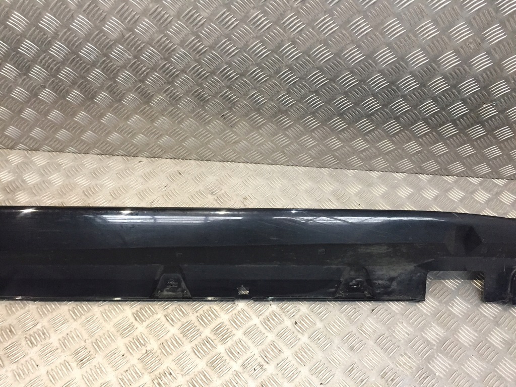 фото №7, Mercedes c-klasa w206 kombi накладка молдинг поріг права a2066982400 040