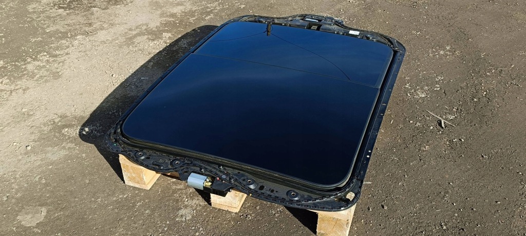 Люк kompletny панорама оригинал maserati levante 2016- с Разборки