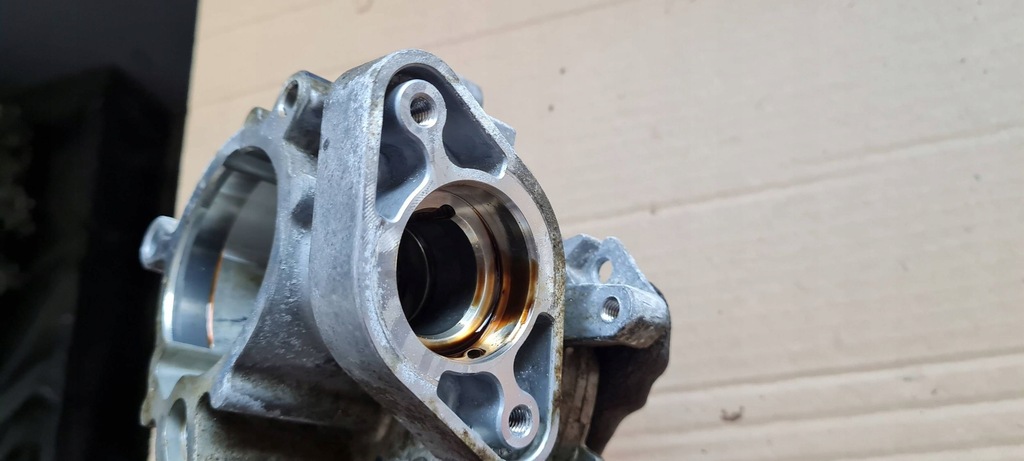 фото №12, A4 b9 8w lift насос вакуумa вакуум 2.0 tfsi 06k145100ae a5 8w