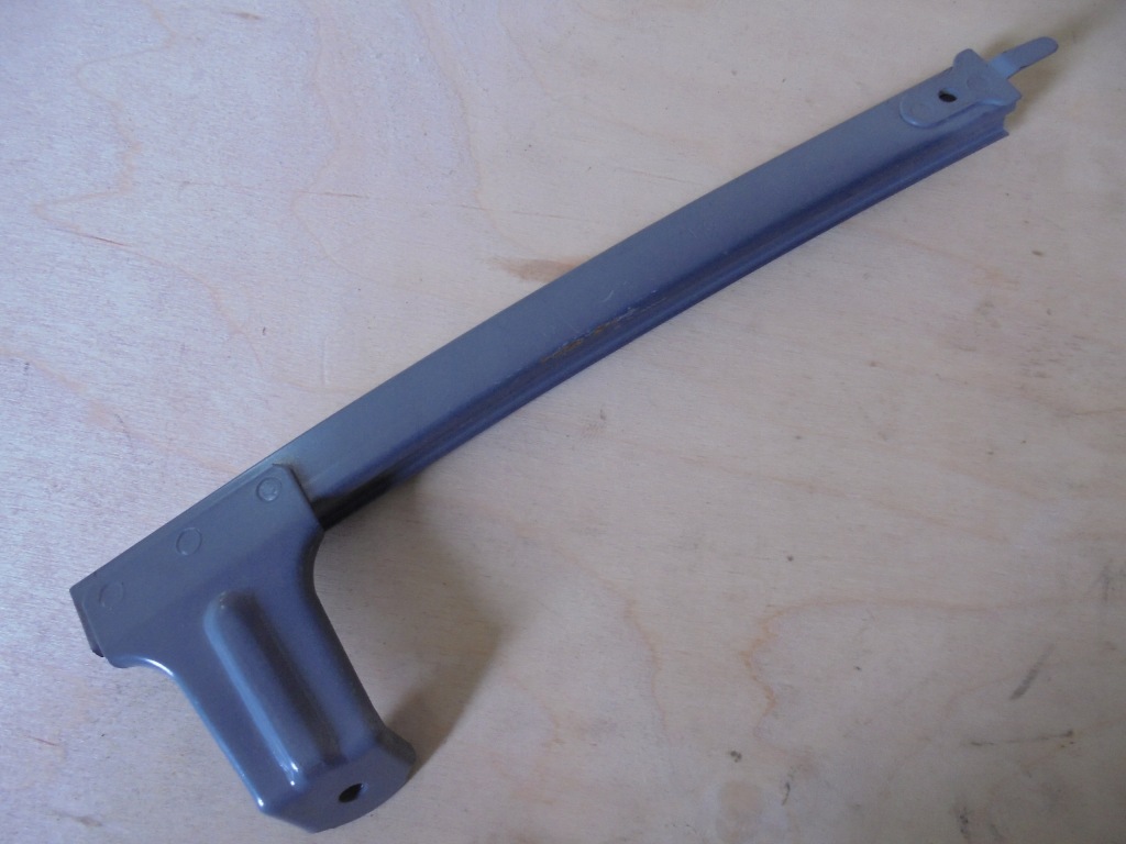 фото №3, Prius plus + направляющая молдинг стекло дверь левый перед