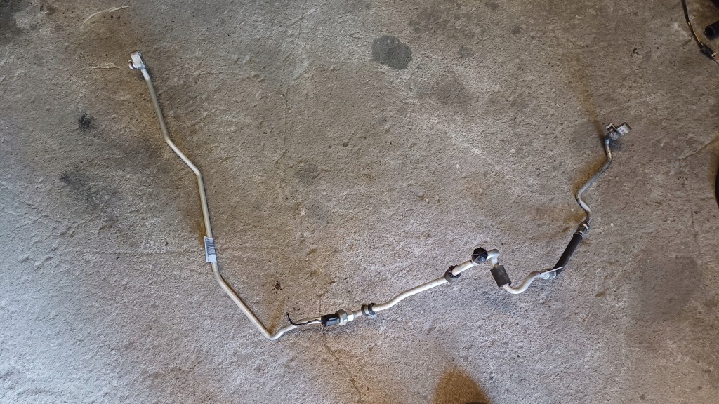 фото №1, Mini cooper f55 f56 1.2 b шланг кондиціонера