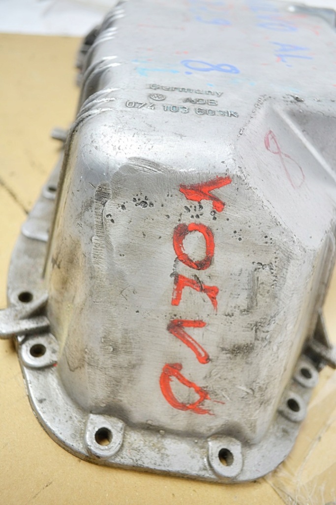 Volvo s80 v70 vw 2,5 tdi поддон масляная 074103603k Недорого