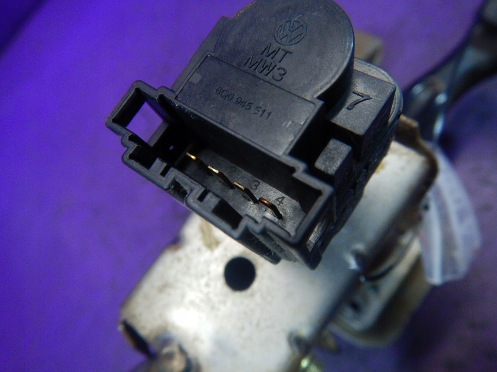 фото №6, Vw fox 03-07 1.2 педаль тормоза 6q1721058q