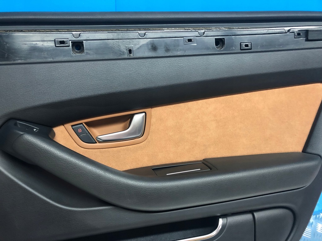 фото №6, Audi a8 d3 обшивка оббивка двері правий задня long