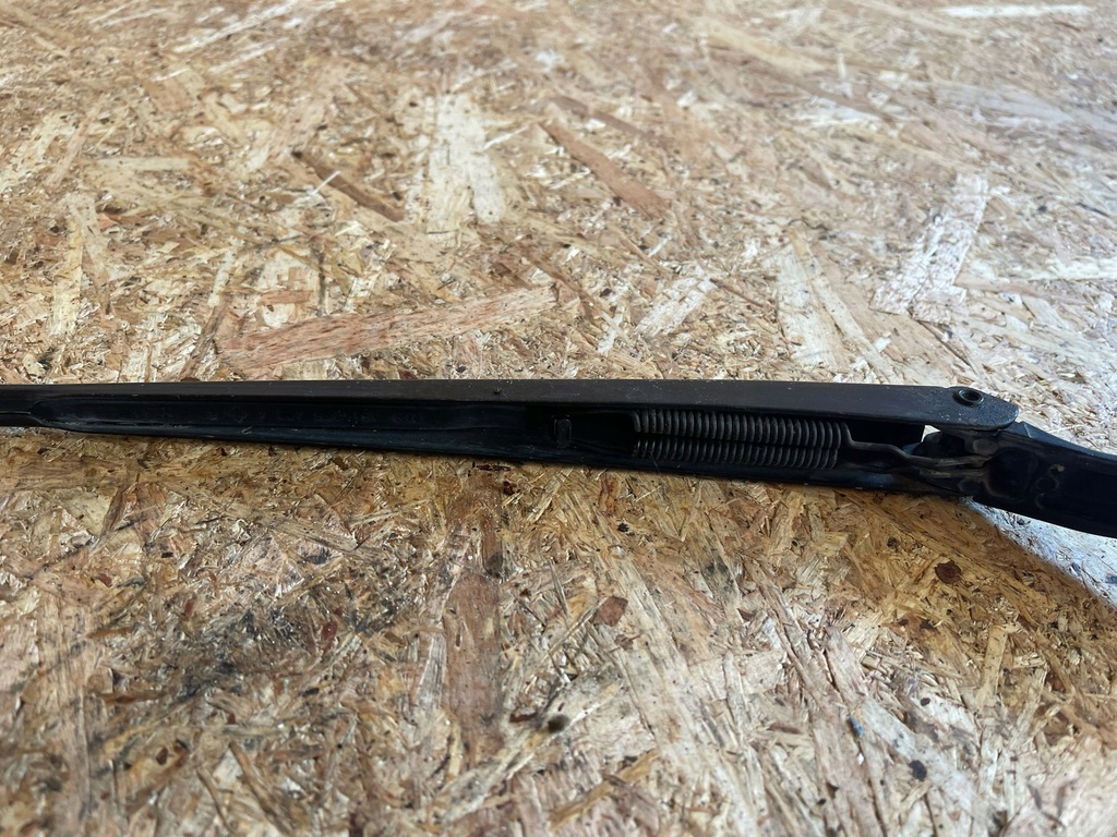 фото №7, Audi a6 s6 c5 4b 1998 з передній важіль двірники скло передньої / лобове