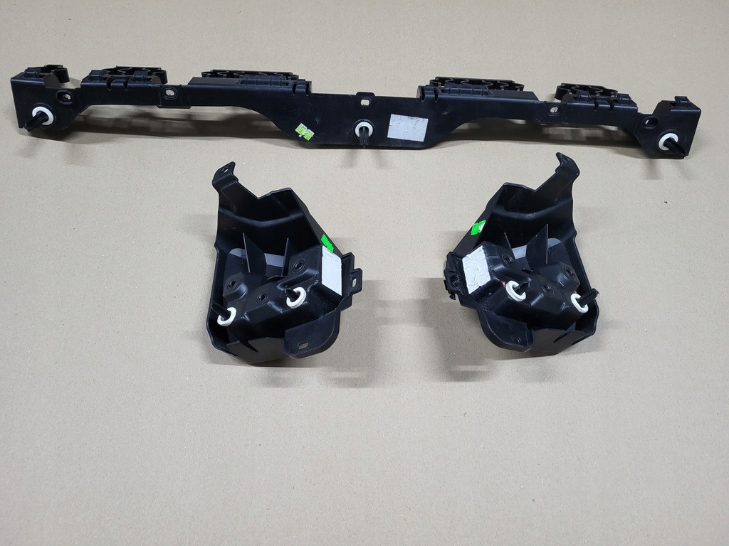 фото №8, Renault clio v 5 направляющая кронштейн бампера заднего задняя