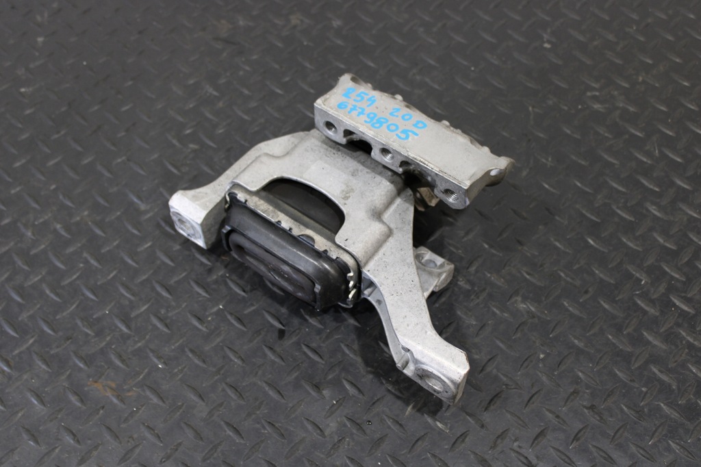 фото №1, Кронштейн подушка кронштейн двигуна mini clubman r55 6779805