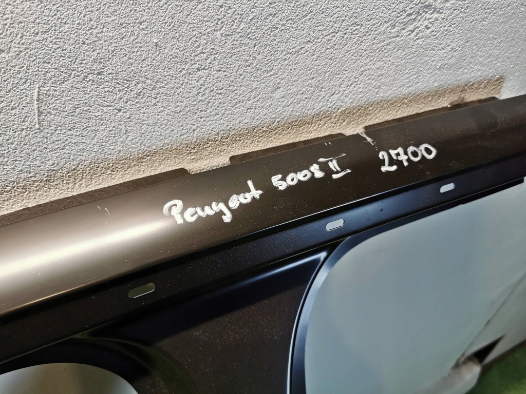 Peugeot 5008 ii 16- обшивка передні ліва nowe поріг блок двигуна 1693166180 Доставка