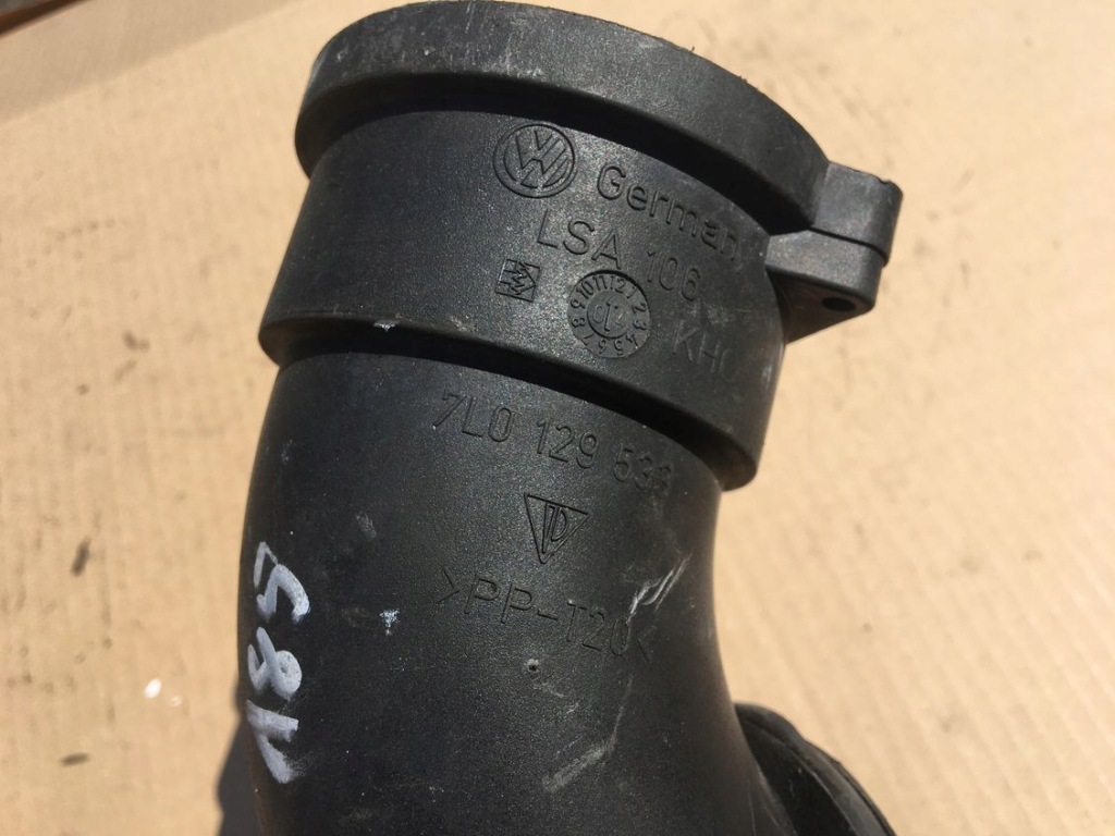 фото №3, Труба интеркулер 7l0129533 porsche cayenne ładna