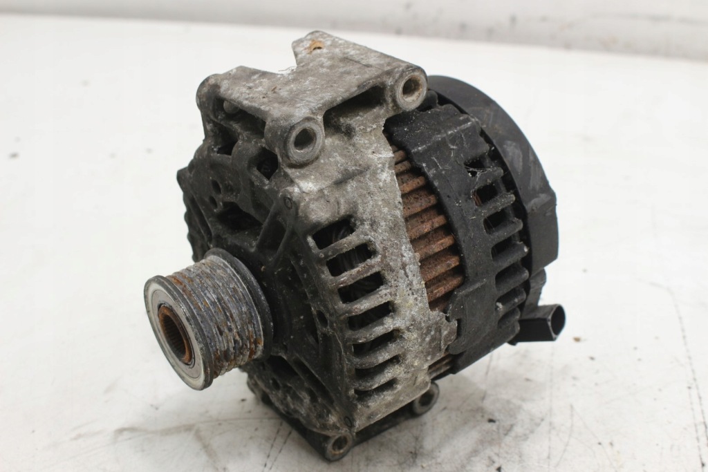 Mercedes cls 3.0 cdi генератор a0131547002 Цена