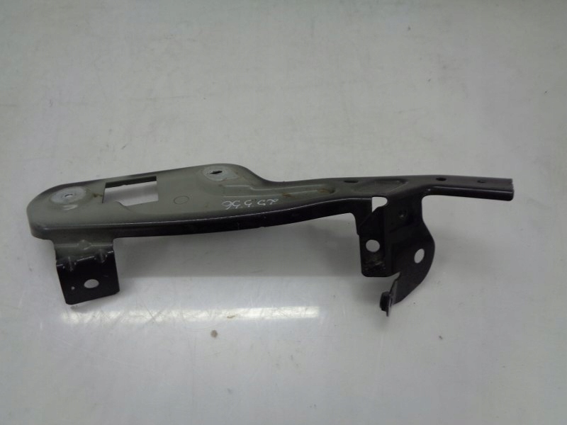 фото №1, Renault scenic iv кронштейн крила правий перед